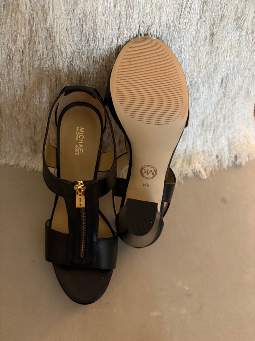 Michael Kors Size 9